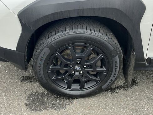 Certified 2024 Subaru Crosstrek 2.5i Wilderness AWD/4WD image 9
