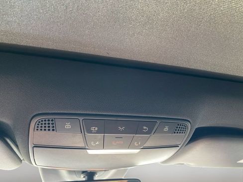 Used 2018 Mercedes-Benz E 300 image 30