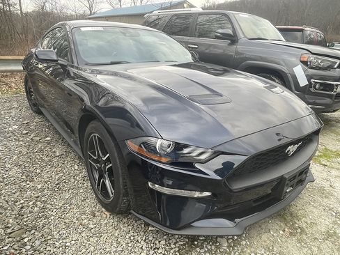 Used 2021 Ford Mustang Premium w/ Equipment Group 201A image 4
