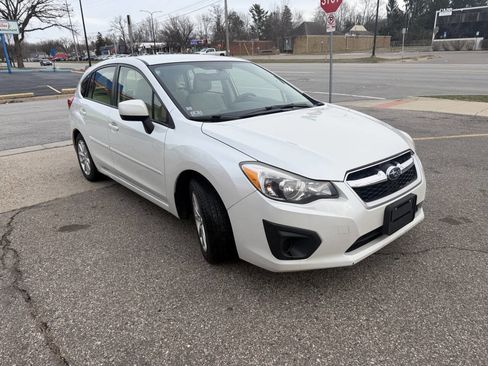 Used 2013 Subaru Impreza 2.0i Premium w/ All-Weather Pkg image 4