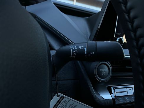 New 2026 Toyota Prius LE image 32