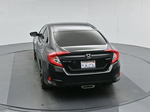 Used 2021 Honda Civic Sport image 39