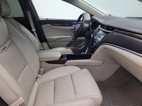 Used 2016 Cadillac XTS Luxury w/ Driver Awareness Package image 21