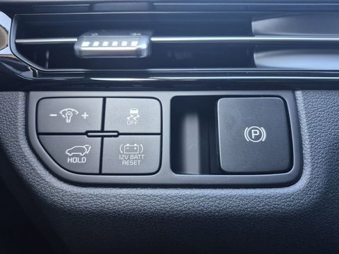 New 2026 Kia Sportage EX image 25