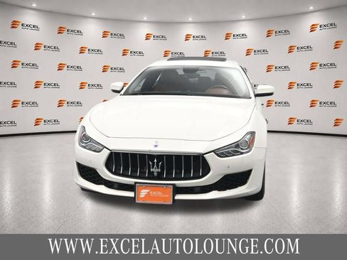 Used 2019 Maserati Ghibli S Q4 AWD/4WD image 8
