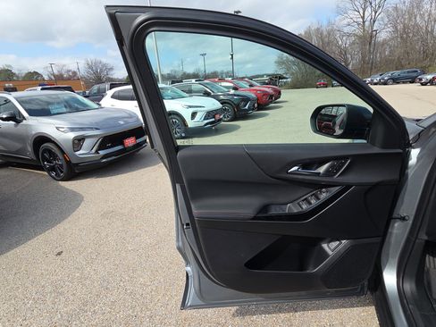 New 2026 Chevrolet Equinox RS w/ Convenience Package III image 12