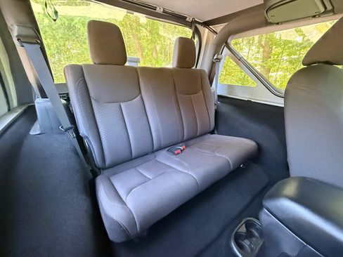 Used 2015 Jeep Wrangler Sport AWD/4WD image 22
