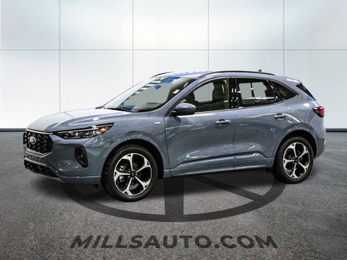 Certified 2025 Ford Escape ST-Line Elite image 2