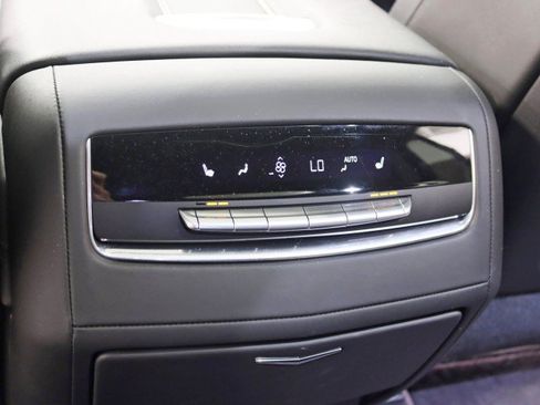 Used 2025 Cadillac Escalade Sport Platinum w/ LPO, ONYX Package AWD/4WD image 34