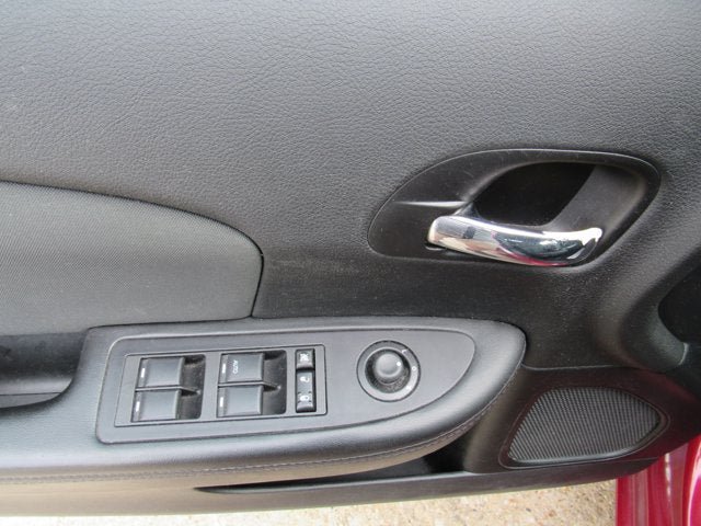 Used 2012 Chrysler 200 Touring w/ Cold Weather Group FWD image 9