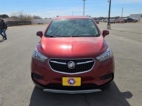 Certified 2022 Buick Encore Preferred w/ Safety Package image 8