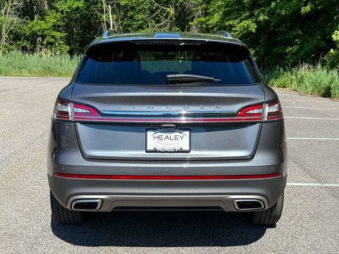 Used 2023 Lincoln Nautilus Reserve w/ Monochromatic Package AWD/4WD image 5
