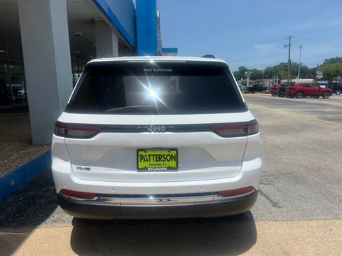 Used 2024 Jeep Grand Cherokee Limited 4xe AWD/4WD image 9