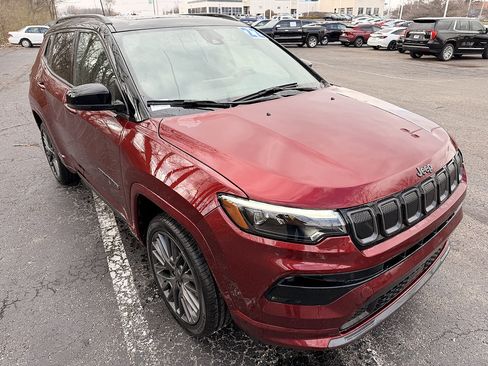 Used 2022 Jeep Compass High Altitude AWD/4WD image 1