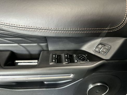 Used 2020 Ford Expedition Platinum AWD/4WD image 19
