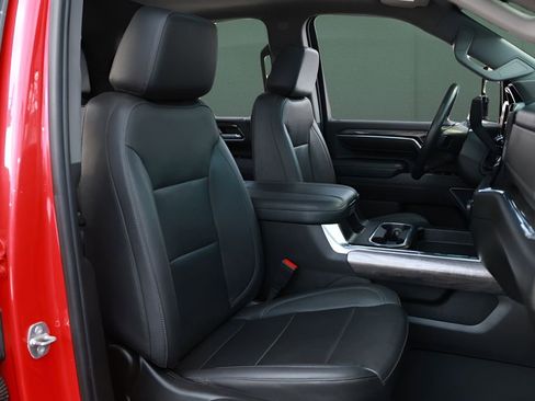 Used 2024 Chevrolet Silverado 3500 LTZ image 16