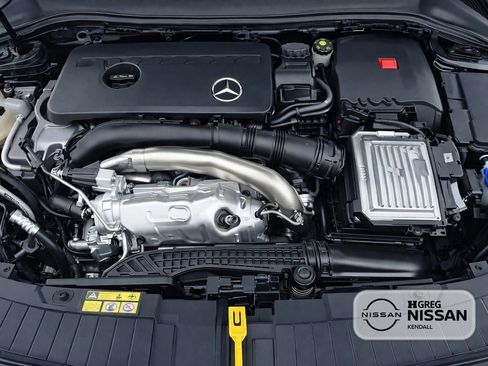 Used 2025 Mercedes-Benz GLA 250 image 14
