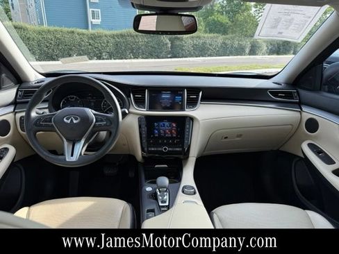 Used 2022 INFINITI QX50 Luxe AWD/4WD image 14