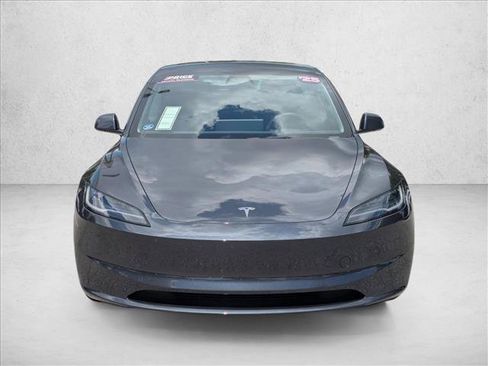 Used 2025 Tesla Model 3 Long Range RWD image 2