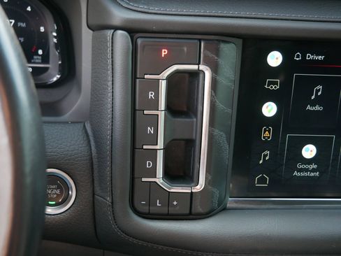 Used 2022 GMC Yukon XL Denali AWD/4WD image 19