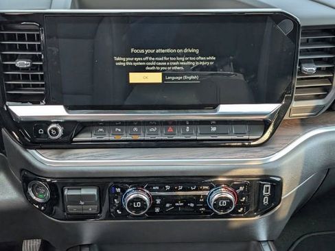 New 2026 GMC Sierra 1500 SLT AWD/4WD image 11