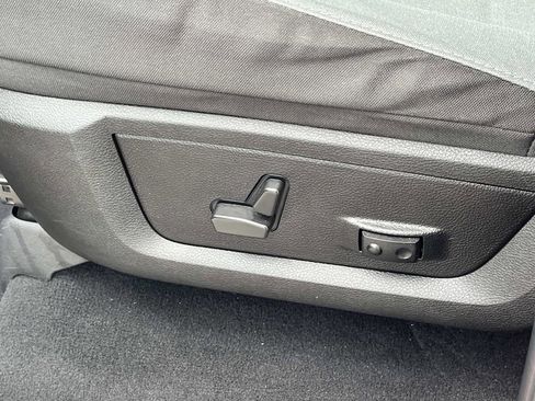 Used 2023 RAM 1500 Classic SLT w/ Trailer & Traction Group image 26