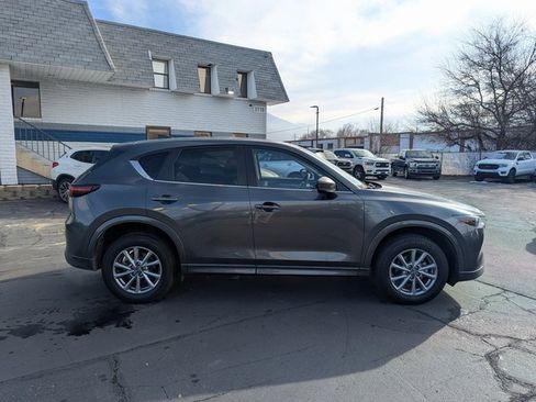 Used 2025 MAZDA CX-5 AWD 2.5 S w/ Select Package image 2
