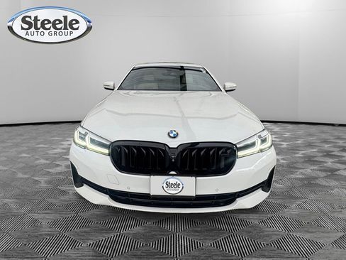 Used 2021 BMW 530i w/ Premium Package RWD image 8