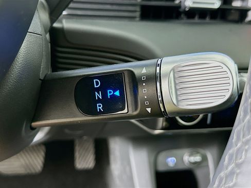 Used 2024 Hyundai Ioniq 5 SE image 25