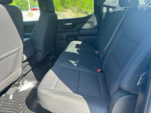 Used 2022 Chevrolet Silverado 1500 Custom AWD/4WD image 21