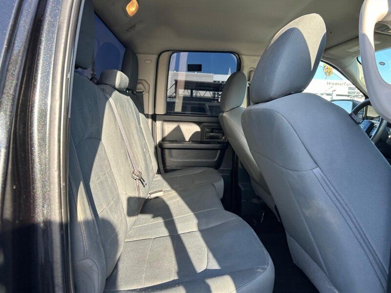 Used 2018 RAM 1500 Express RWD image 13