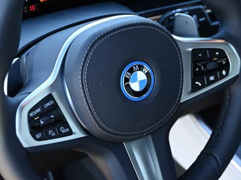 New 2026 BMW X5 xDrive50e w/ M Sport Package image 20