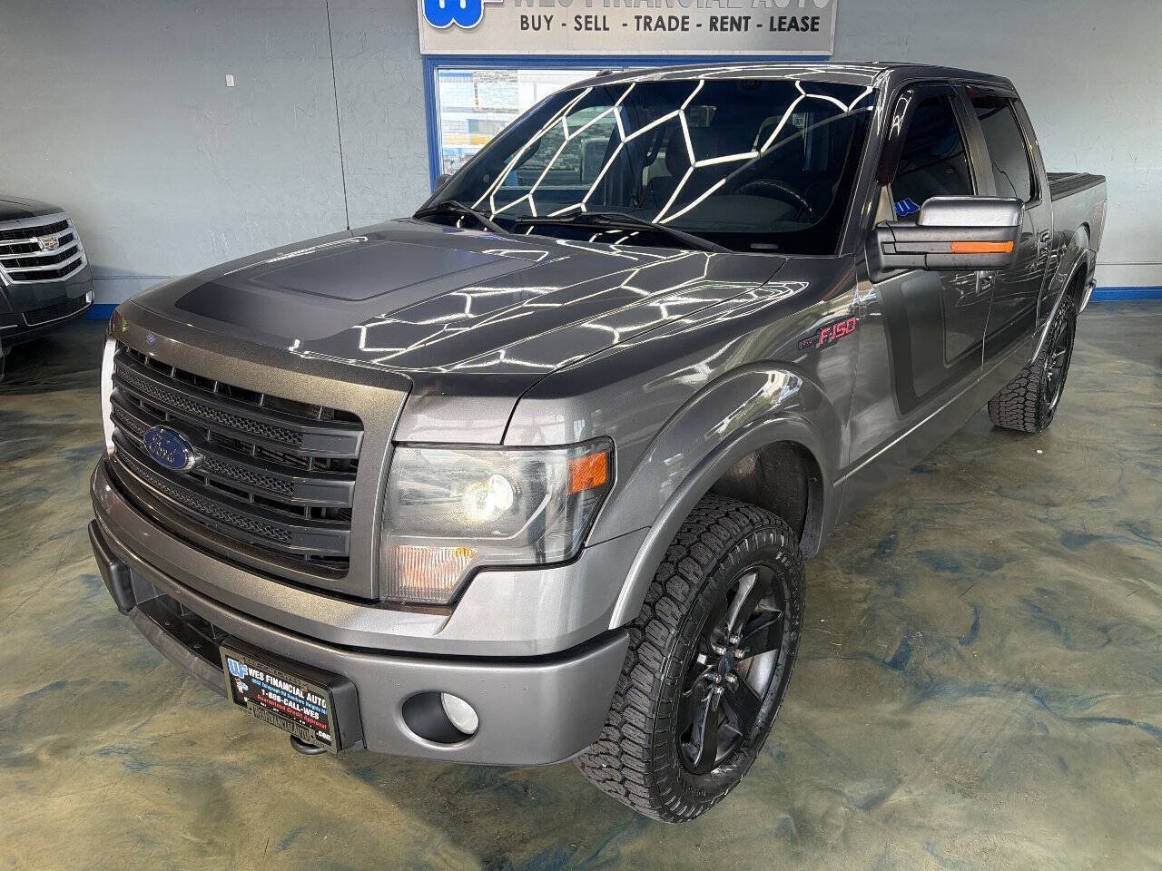 Used 2014 Ford F150 FX4 w/ Equipment Group 402A Luxury AWD/4WD image 5