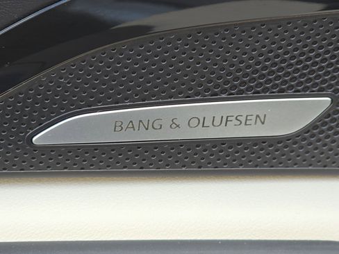 Certified 2025 Audi Q5 Prestige image 18