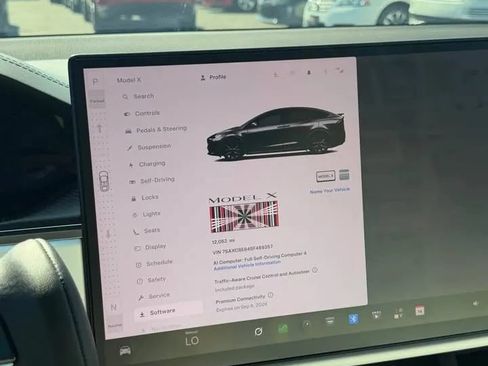 Used 2025 Tesla Model X Plaid AWD/4WD image 14