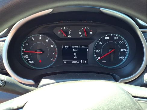 Used 2024 Chevrolet Malibu LT FWD image 19