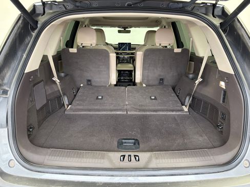 Used 2022 Lincoln Aviator Reserve w/ Equipment Group 201A image 32