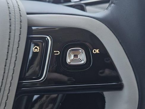 New 2026 Lincoln Aviator Reserve w/ Jet Appearance Package image 16