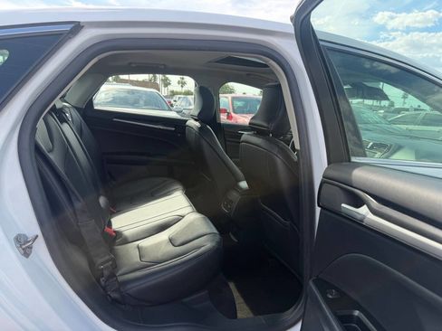 Used 2019 Ford Fusion Titanium AWD/4WD image 21