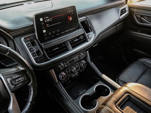 Used 2022 GMC Yukon XL SLT image 20