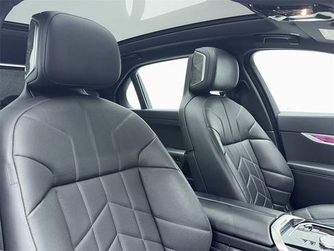 Used 2024 BMW 740i 740i M SPORT,NAV,CAM,PANO,BLIN image 47