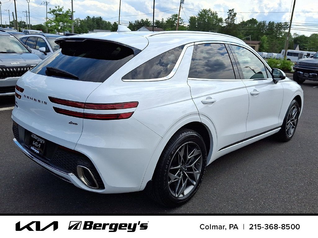 Used 2023 Genesis GV70 2.5T w/ Select Package AWD/4WD image 5