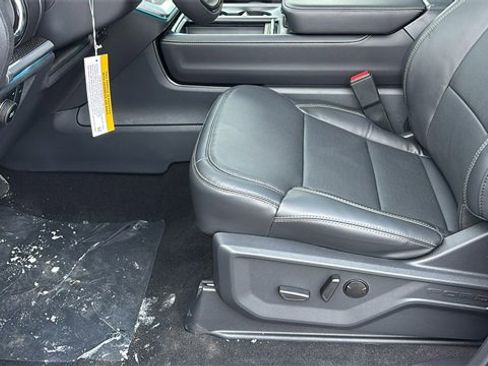 New 2025 Ford Expedition Platinum w/ Stealth Performance Package image 26