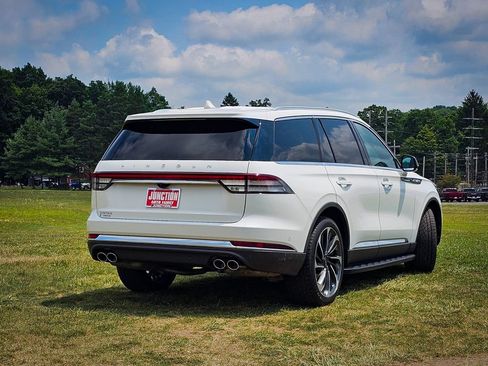 Used 2023 Lincoln Aviator Reserve w/ Equipment Group 201A AWD/4WD image 3