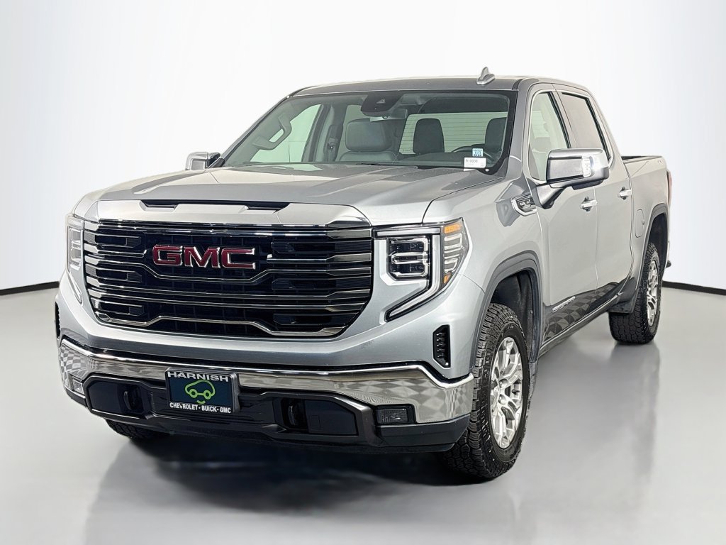 Certified 2025 GMC Sierra 1500 SLT AWD/4WD image 3