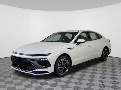 New 2026 Hyundai Sonata SEL FWD image 40