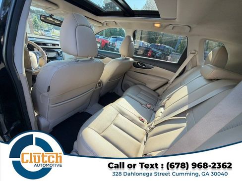 Used 2015 Nissan Rogue SL w/ SL Premium Package FWD image 18