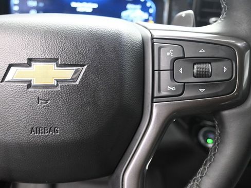 Used 2023 Chevrolet Silverado 1500 High Country w/ Technology Package image 14