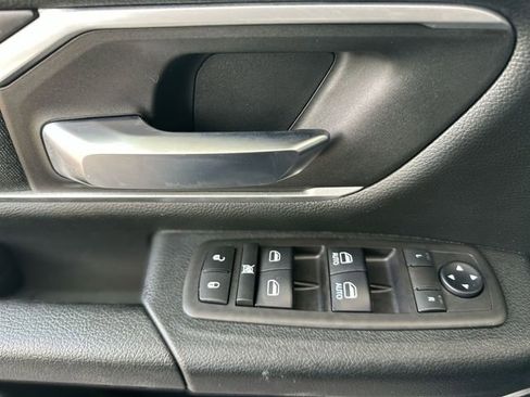 Used 2021 RAM 1500 Big Horn AWD/4WD image 14