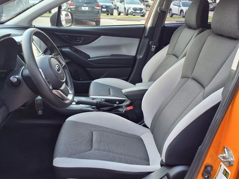 Used 2018 Subaru Crosstrek 2.0i image 18